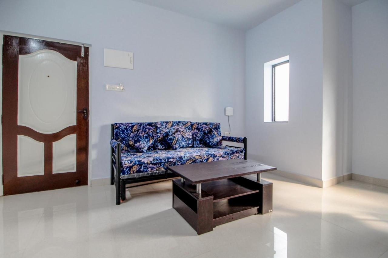 Monteiro Towers Hotel Candolim Buitenkant foto