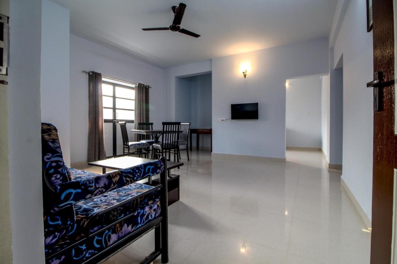 Monteiro Towers Hotel Candolim Buitenkant foto