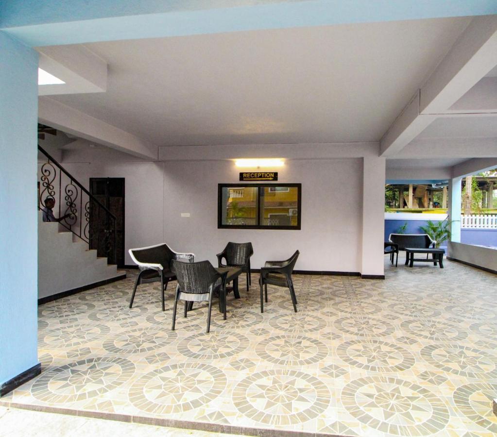 Monteiro Towers Hotel Candolim Buitenkant foto
