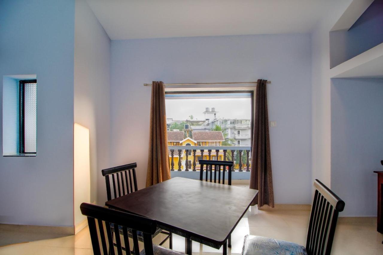 Monteiro Towers Hotel Candolim Buitenkant foto