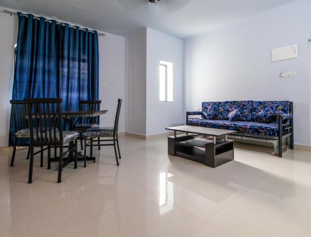 Monteiro Towers Hotel Candolim Buitenkant foto