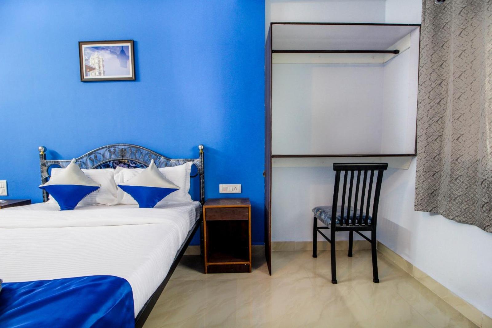 Monteiro Towers Hotel Candolim Buitenkant foto